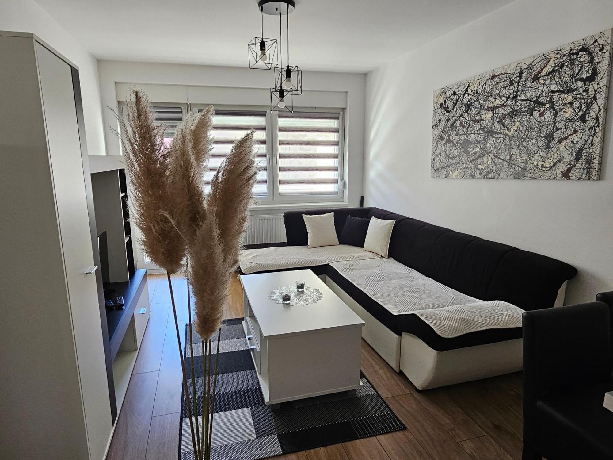 Stan Na Dan Mici Apartment Brcko Ngoại thất bức ảnh