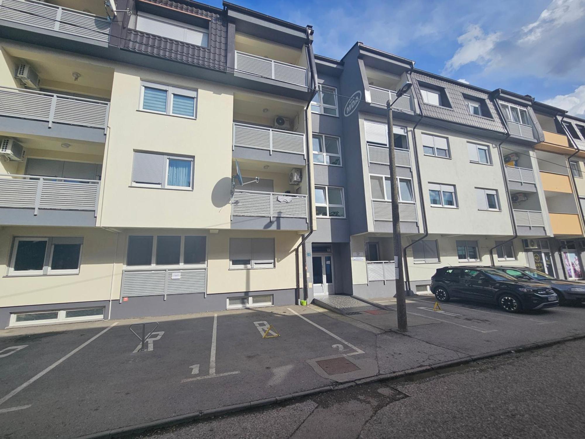Stan Na Dan Mici Apartment Brcko Ngoại thất bức ảnh